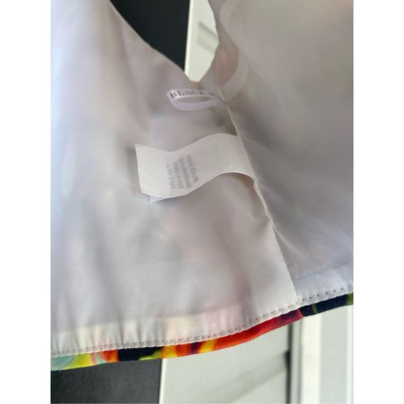 Black Halo Sanibel Crop Top Blouse Print Seashell Multicolor, Size 6, MSRP $390 - Picture 3 of 9